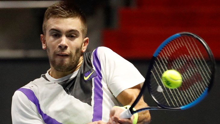 Borna Ćorić bez polufinala u Zhuhaiju, De Minaur slavio u tri seta