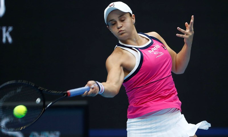 Barty i Osaka očekivano u finalu Pekinga