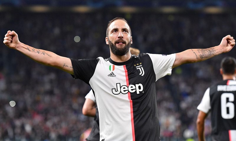 Inter zaustavljen, Gonzalo Higuain u završnici susreta donio sva tri boda novom lideru