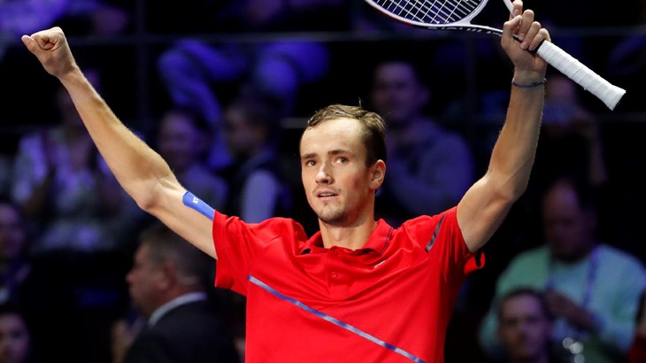 Briljantni Rus: Daniil Medvedev u dva seta do Mastersa u Šangaju