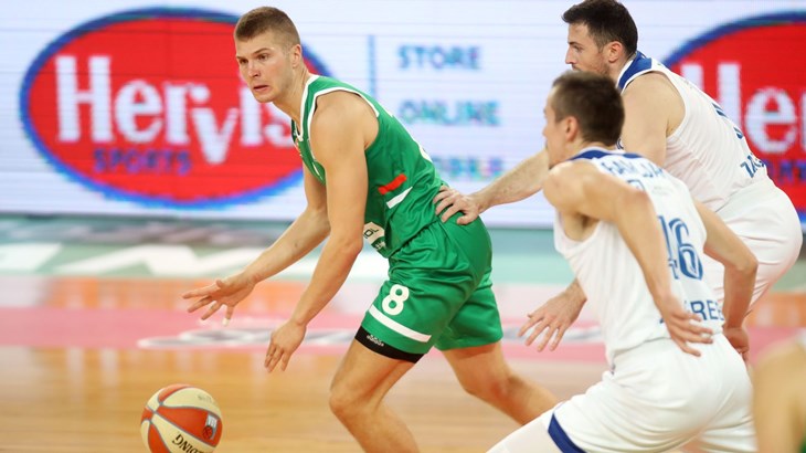 Cibona se hrabro borila, Cedevita Olimpija slavila na mišiće