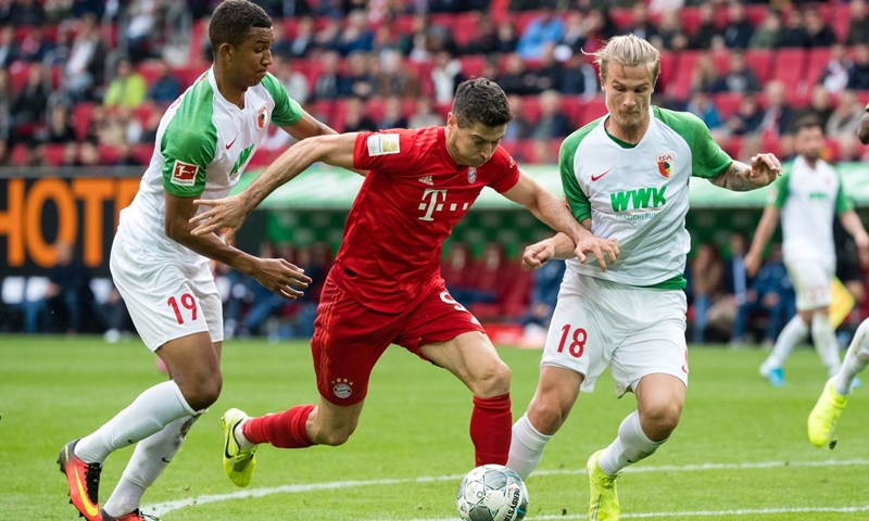 Kovač ostao bez pobjede u bavarskom derbiju, Augsburg do boda u 91. minuti