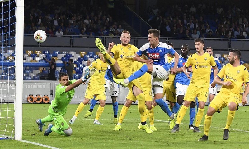 Milik s dva pogotka vratio Napoli na pobjedničke staze, Juventus arhivirao Bolognu