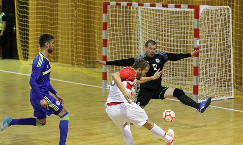 Sjajni Luka Suton predvodio Hrvatsku do pobjede protiv BiH