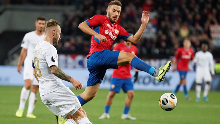 Borna Barišić sjajnom asistencijom pomogao Rangersima na putu do remija u Portu, CSKA nastavio s kiksevima
