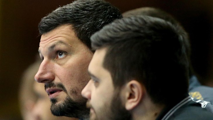 Španjolski reprezentativac Arpad Šterbik odlučio završiti igračku karijeru