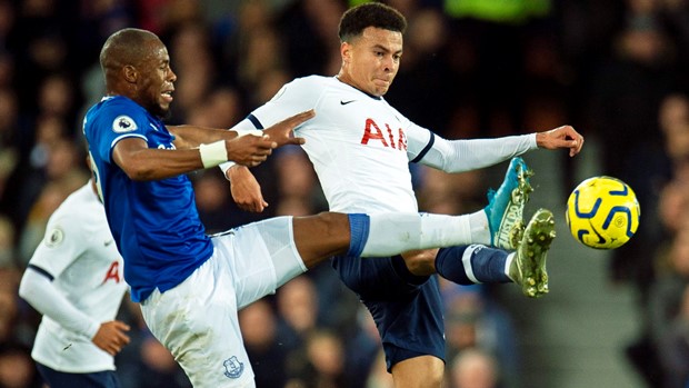 Teška ozljeda Gomesa i gol u 98. minuti obilježili dvoboj Evertona i Tottenhama