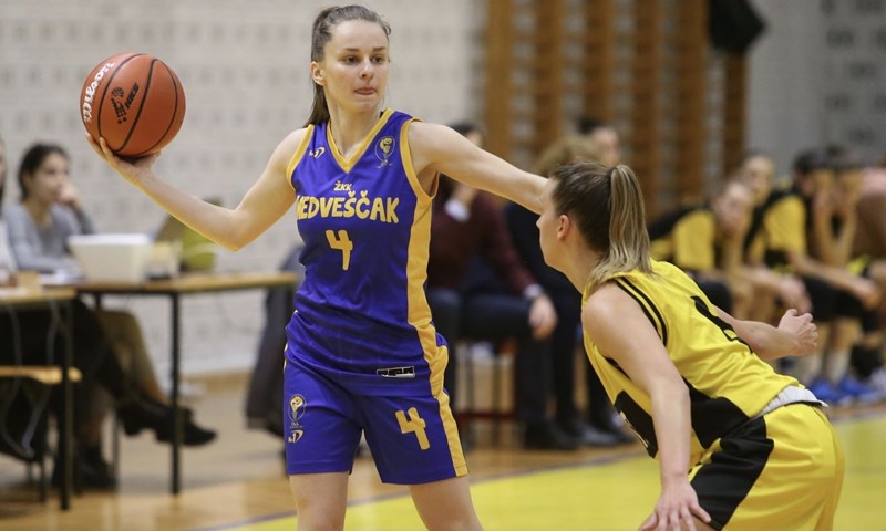 Medveščak se brzo oporavio od šoka i uvjerljivo svladao Pulu