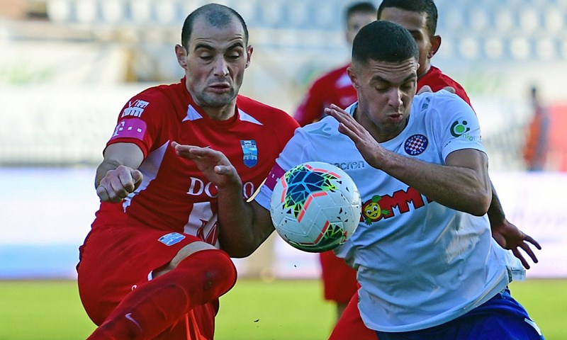 Hajduk s igračem manje u burnom dvoboju svladao Osijek i zadržao stopostotan učinak na Poljudu