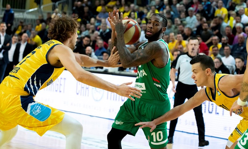 Primorska razočarala, Cedevita Olimpija u odličnom izdanju