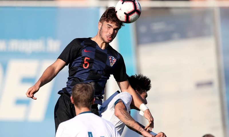 Hrvatska reprezentacija do 20 godina svladala Albaniju, Vušković slomio ruku
