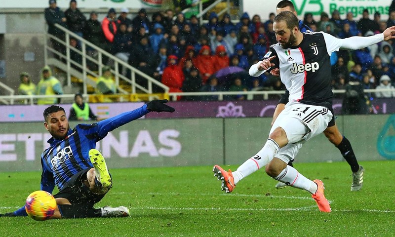 Loša uvertira Atalante u dvoboj protiv Dinama, Juventus do gostujuće pobjede