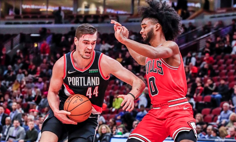Carmelo u najboljem izdanju nakon povratka, Hezonji garbage time, Dinwiddie pogodio za pobjedu Netsa