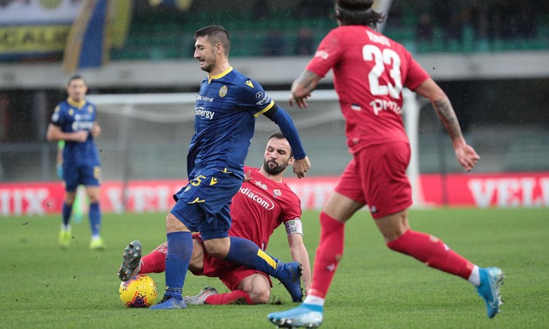 Fiorentina u velikim problemima, Lecce slavio u gostima