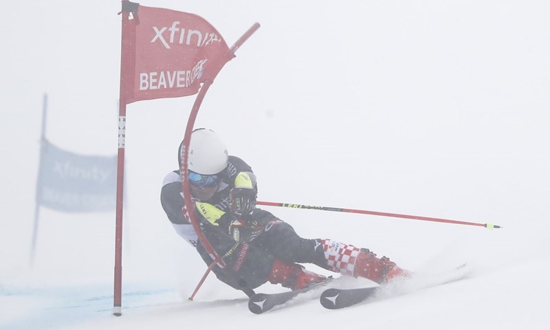 Kristoffersen do pobjede, Zubčić jedva izbjegao tešku ozljedu u ciljnoj ravnini