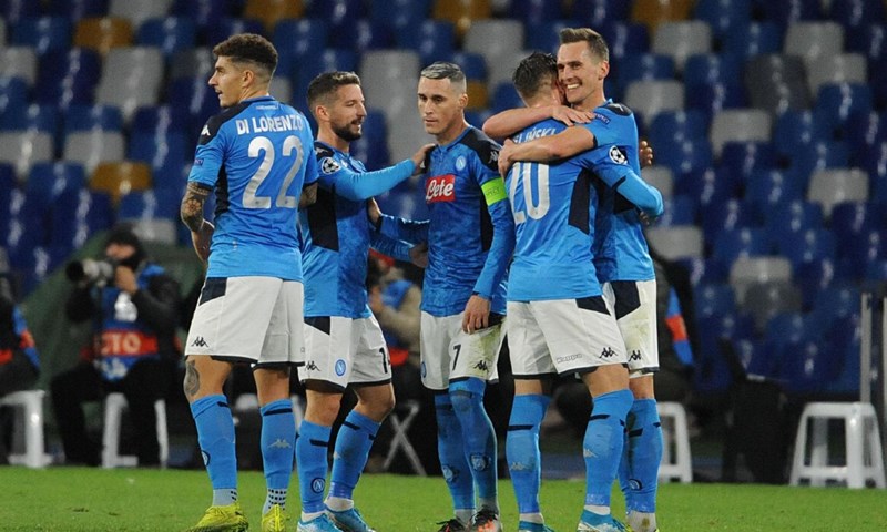 Liverpool i Napoli izborili drugu fazu, Lovren ponovno morao ranije napustiti igru