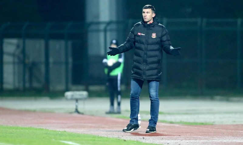 Sergej Jakirović nije preživio prvu ozbiljniju krizu