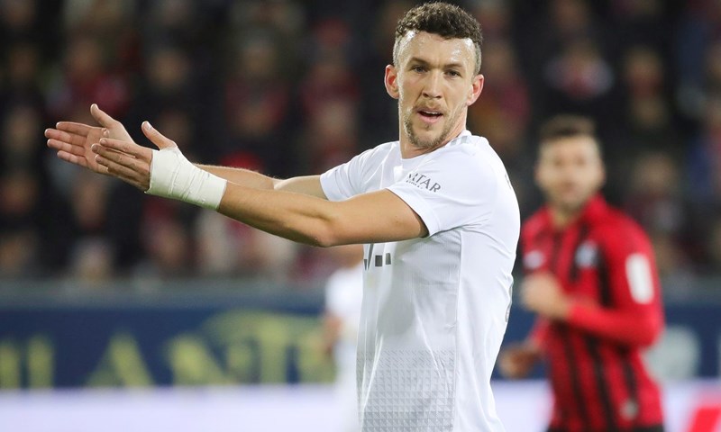 Bayern pobjedom preskočio Borussiju Dortmund, Köln pobjegao s dna ljestvice