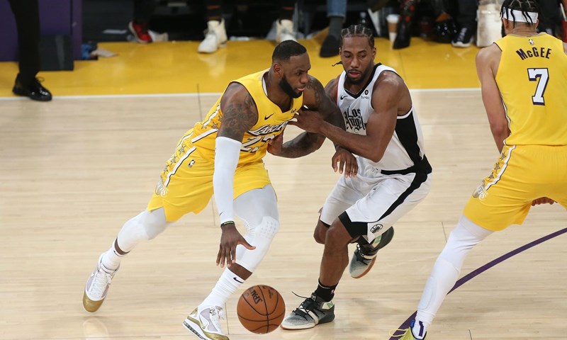 Problemi za Lakerse, LeBron mora pauzirati zbog ozljede