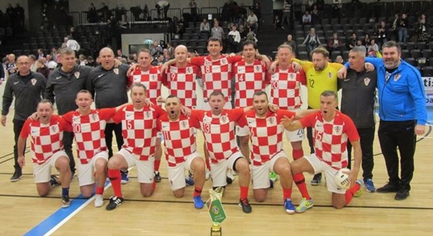 Selekcija Hrvatskog nogometnog saveza osvojila humanitarni malonogometni turnir nogometnih legendi