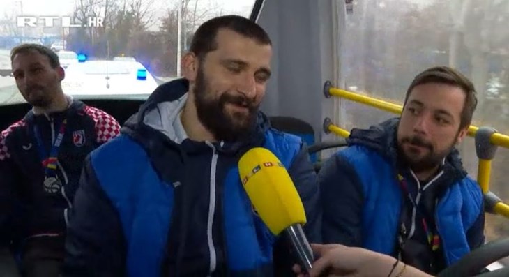 [VIDEO] Hrvatski rukometaši posvetili novi hit Željku Musi