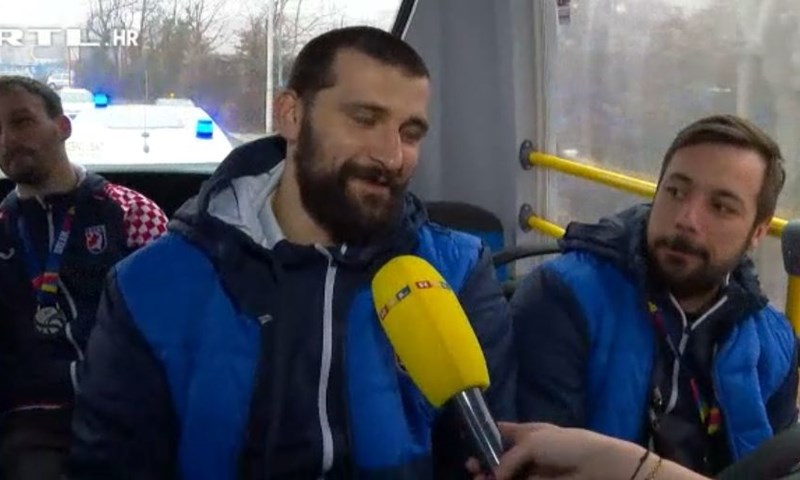 [VIDEO] Hrvatski rukometaši posvetili novi hit Željku Musi