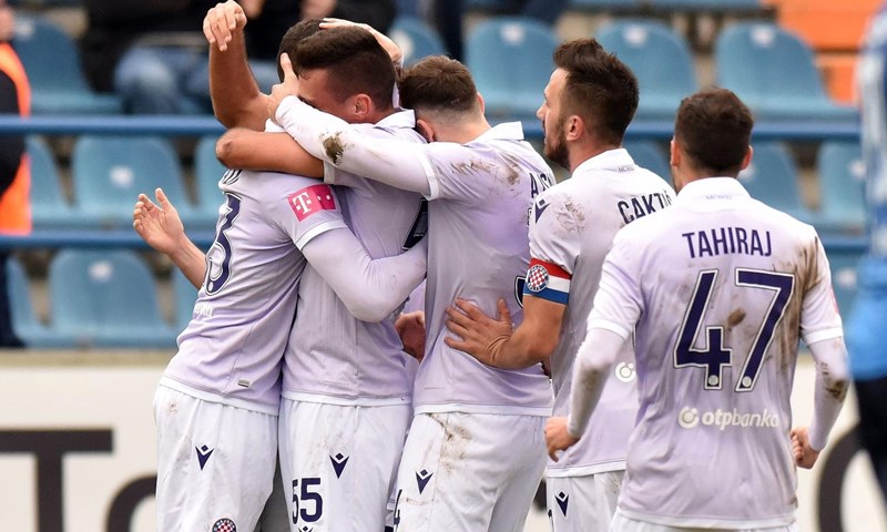 Hajduk sigurno kroz Varaždin, VAR se predstavio u punom pogonu