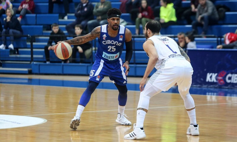 Sonik dugo odolijevao, Cibona preokretom do pobjede u Zadru
