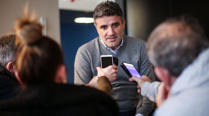 Mamić najavio dolazak još jednog mladog igrača, predstavljen Robbie Burton