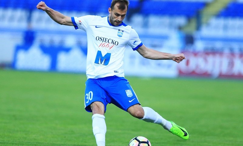 Puskas Akademia do nove pobjede, Knežević opet strijelac