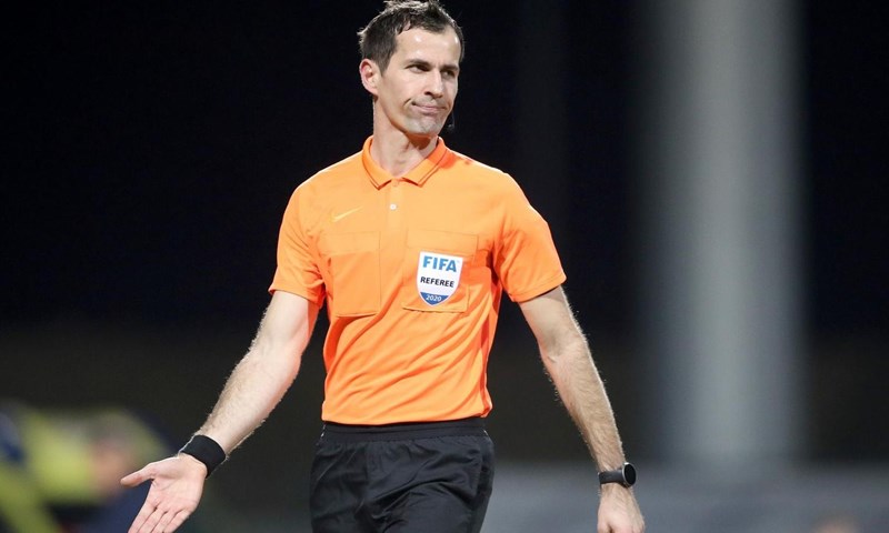 Duje Strukan sudi finale Kupa, Bebek za VAR-om