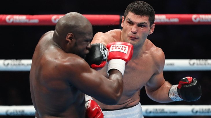 Filipov profesionalni put: Od Latvije do Saudijske Arabije, deset borbi, osam prekida