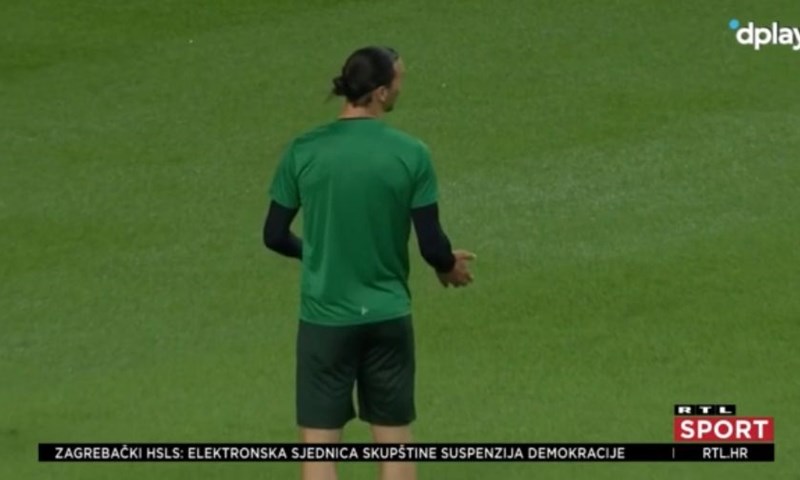 [VIDEO] Zlatan trenira s Hammarbyjem: 'Zasad ipak ne ostajem u klubu jer sam još uvijek igrač Milana'