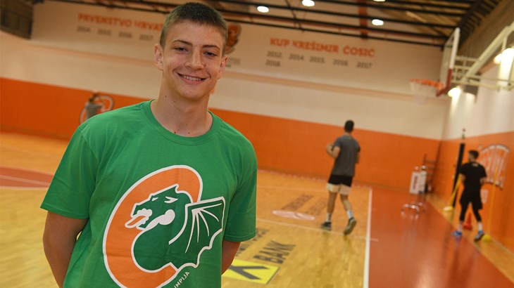 Aleksa Gatarić potpisao profesionalni ugovor s Cedevita Olimpijom