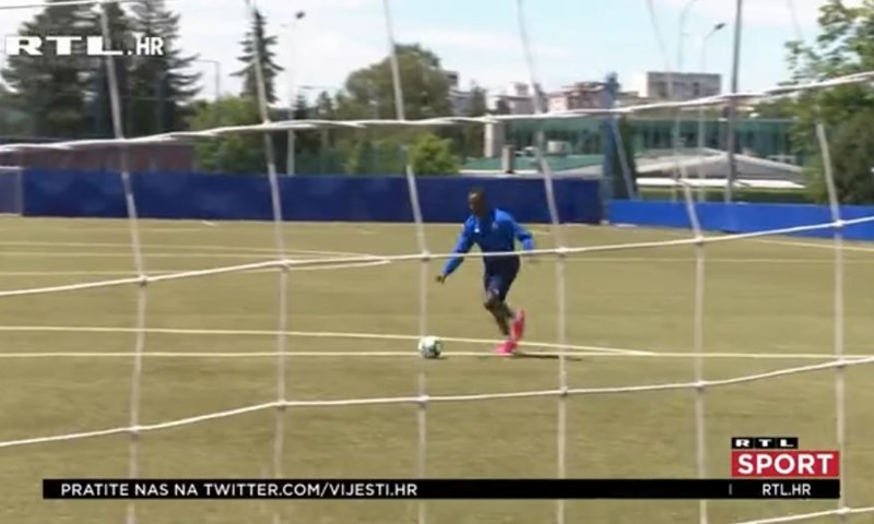 [VIDEO] Daniel Tueto stopama Danija Olma: 'Želim postati omiljen u Maksimiru, želim da me navijači podržavaju'