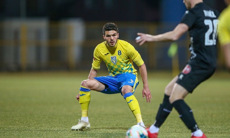 Slaven poslao četvoricu na posudbe, dovodi dvojac iz Intera