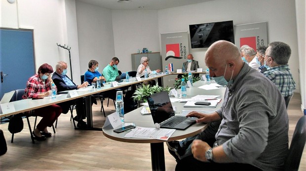 Izbornik Zlatko Dalić uvršten među vrsne trenere HOO-a, ali će bruto iznos od 15.000 kuna mjesečno darovati potrebitima