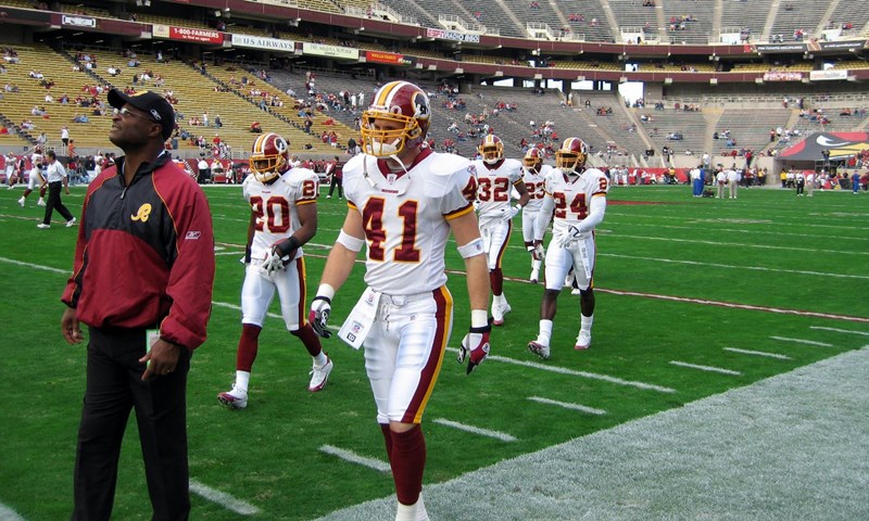 FedEx traži da Washington Redskinsi promijene ime i logo, Nike iz svojih dućana miče sve artikle s obilježjima momčadi