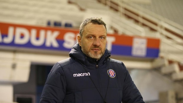 Hari Vukas vodi Hajduk na gostovanju u Osijeku, Vučko prvi pomoćnik