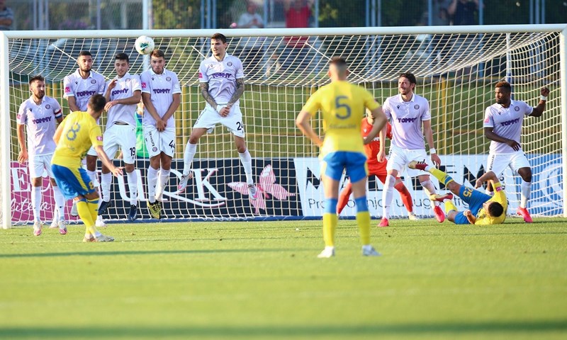 Hajduk visoko slavio u Zaprešiću na Interovom oproštaju od prvoligaškog ranga