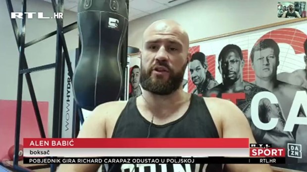 [VIDEO] Nakon deset mjeseci čekanja, u ring se vraća i Alen Babić