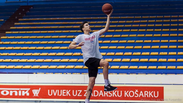 Lovre Runjić: 'Kada se vratim u Split želim nositi ekipu, a ne vodu -  toga mi je dosta!'