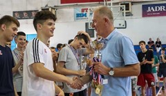 Filip Paponja napustio Zadar i potpisao ugovor s Furnirom