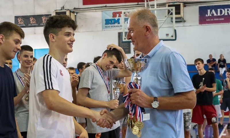 Filip Paponja napustio Zadar i potpisao ugovor s Furnirom