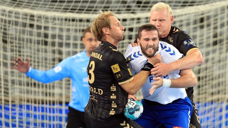 Kiel ima dvojicu pozitivnih, odgođen susret s Aalborgom