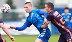 Prva HNL juniora: Dinamo prestigao Hajduk i preuzeo vodeće mjesto, tri ogleda odgođena