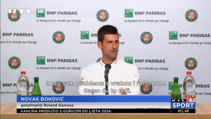 [VIDEO] Nove kontroverze oko Đokovića i liječničke pomoći: 'Imam problema s vratom i ramenom, ne želim otkrivati previše'