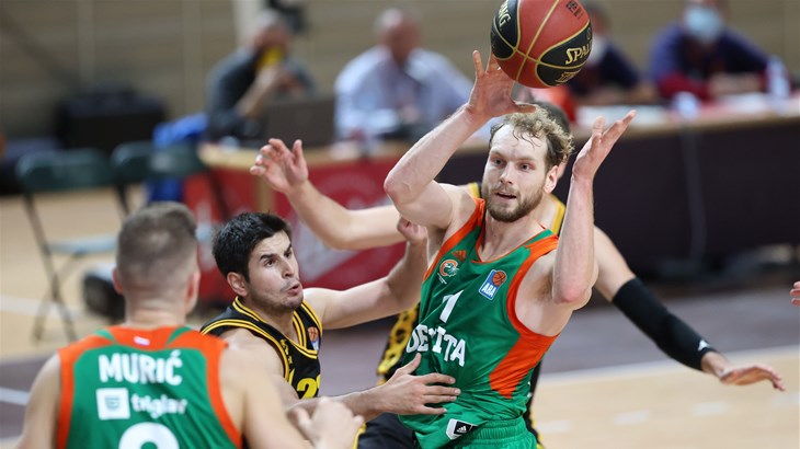 Otvaranje drugog poluvremena i ostanak bez snage presudili, Split visoko poražen u Ljubljani