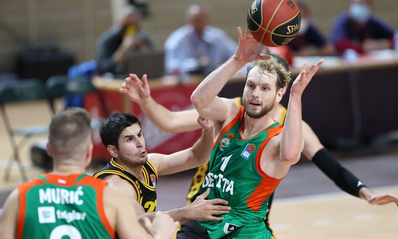 Cedevita Olimpija do novog slavlja, Mornar izgubio