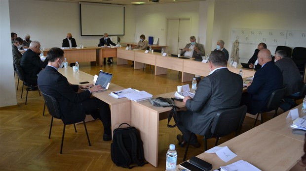 Utemeljena nova olimpijska vlada uz nazočnost 13 od ukupno 16 članova